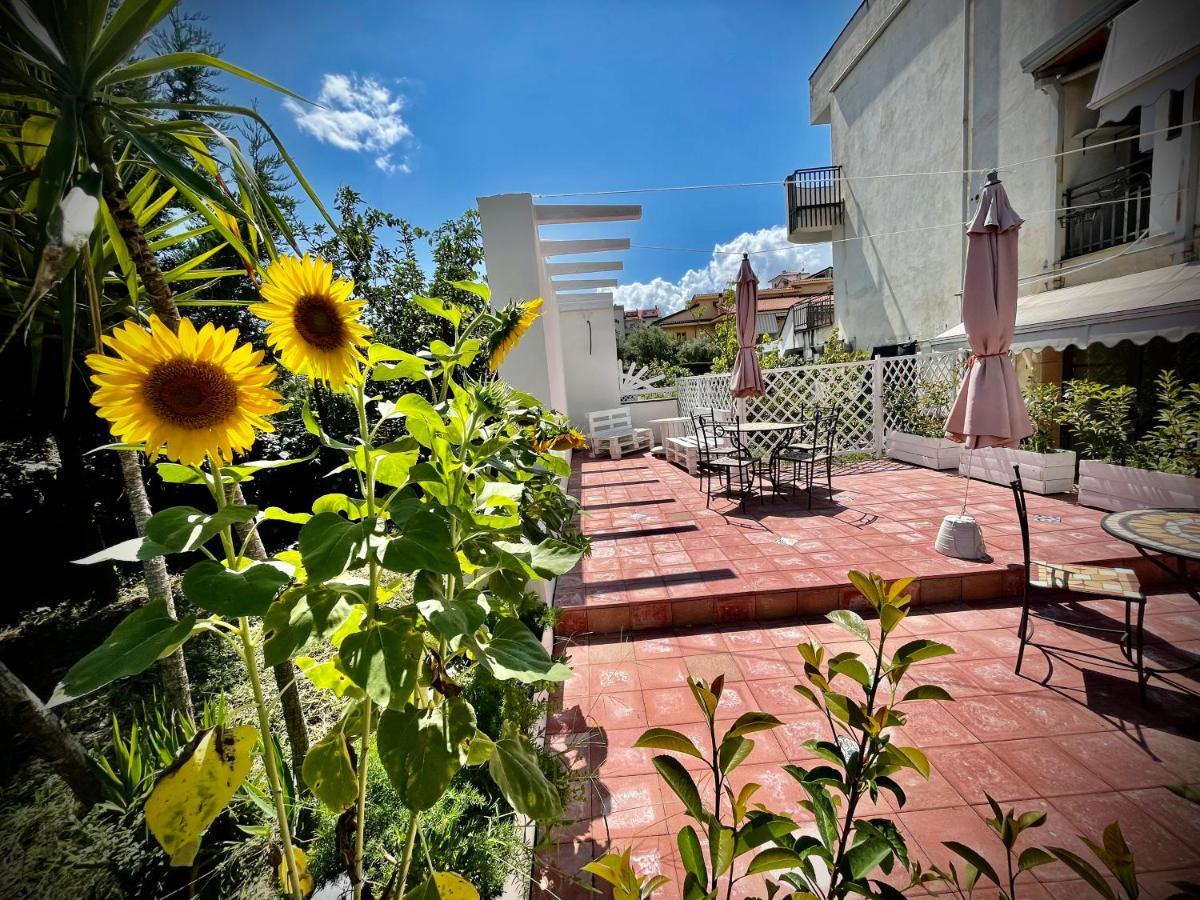Hotel Le Ceramiche Montalto Uffugo Luaran gambar