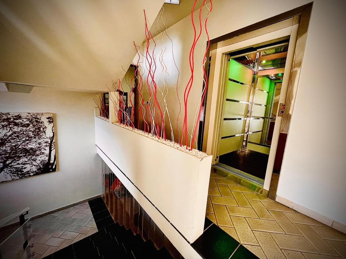 Hotel Le Ceramiche Montalto Uffugo Luaran gambar
